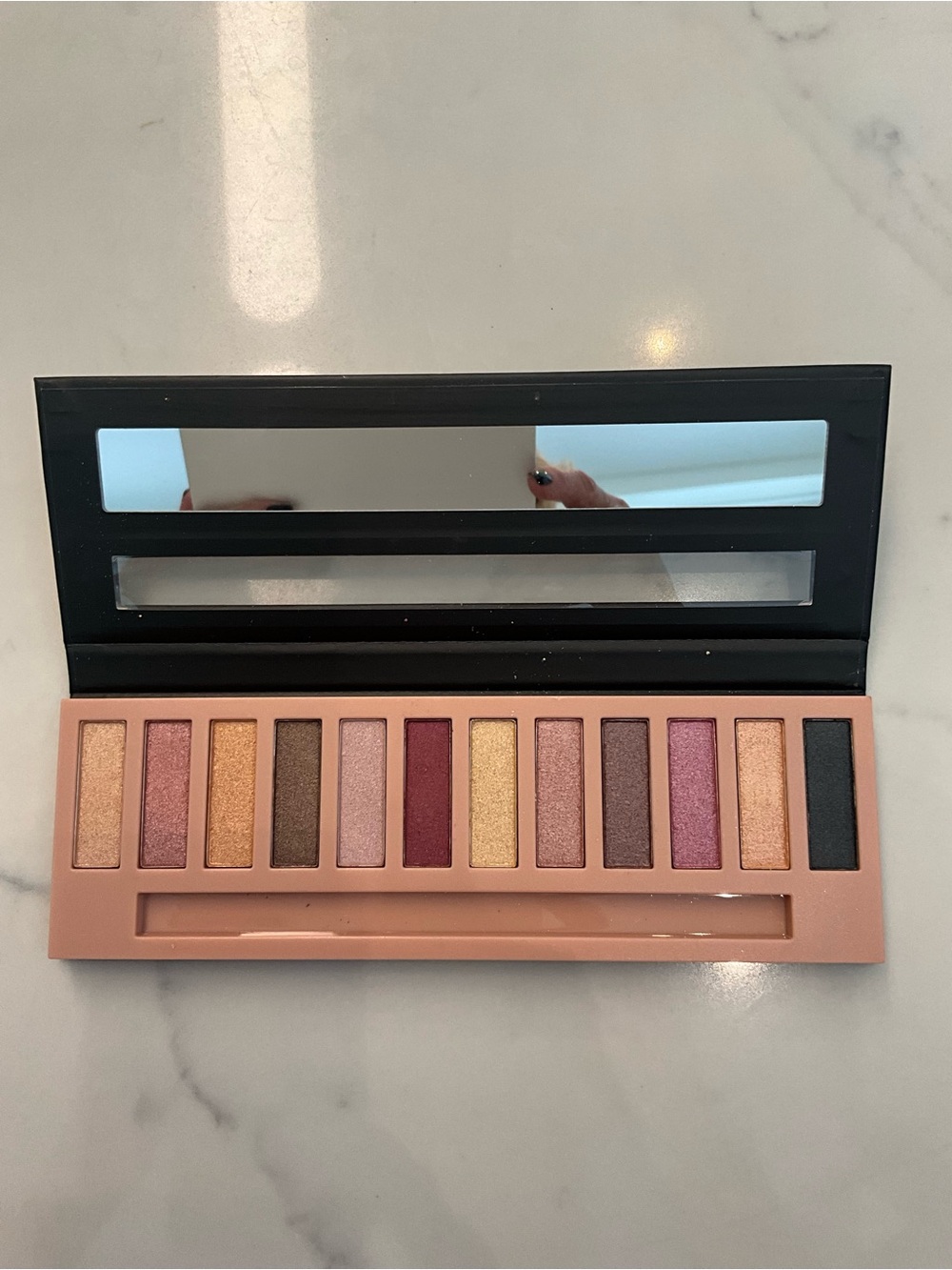 Keds Women Makeup Eyeshadow Palette - Gold, Pink, Bronze, Brown, Black, Plum